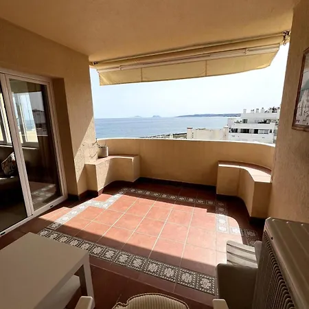 Cozy Retreat In Port