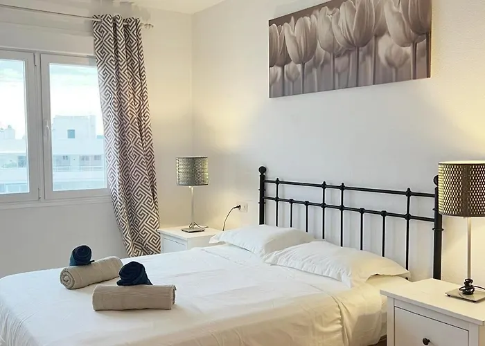 Cozy Retreat In Port * Εστεπόνα