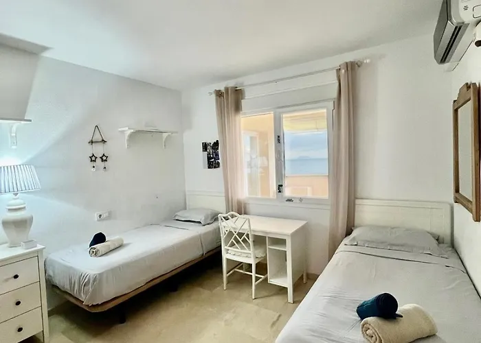 Cozy Retreat In Port Διαμέρισμα Εστεπόνα